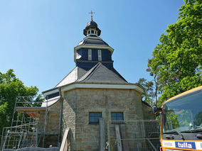 Einrüstung der Weingartenkapelle (© Karl-Franz Thiede)